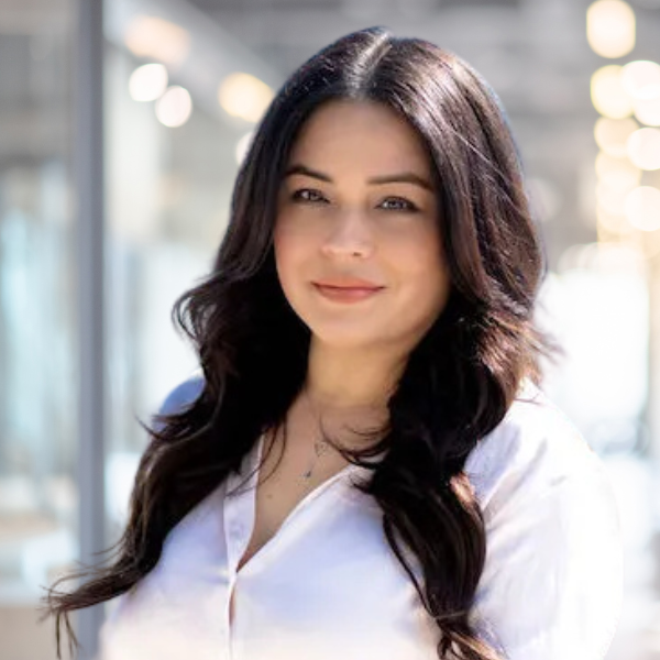 Alejandra Villagomez - CA DRE# 02123929